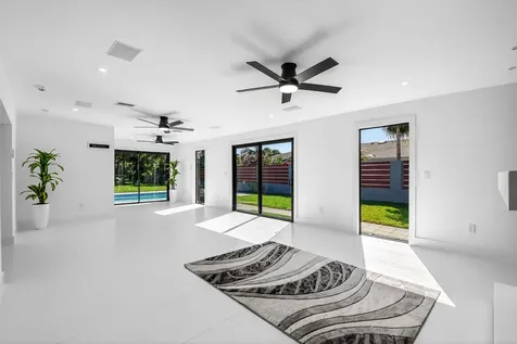 1410 Beta Court Lake Clarke Shores FL 33406
