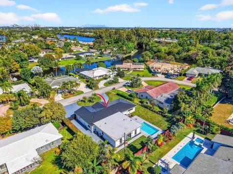 1410 Beta Court Lake Clarke Shores FL 33406