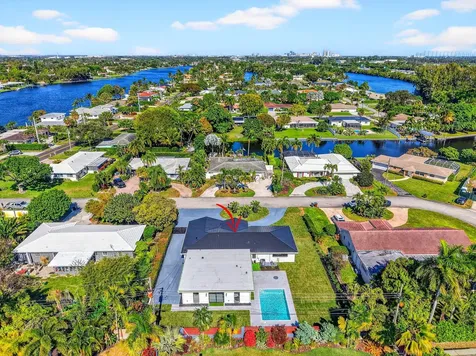1410 Beta Court Lake Clarke Shores FL 33406