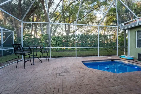 8063 Via Hacienda Riviera Beach FL 33418