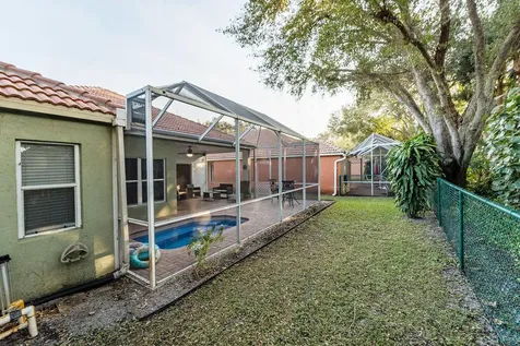 8063 Via Hacienda Riviera Beach FL 33418