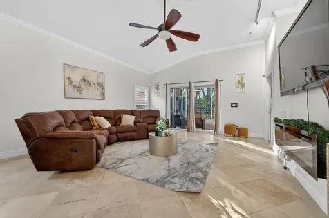 8063 Via Hacienda Riviera Beach FL 33418
