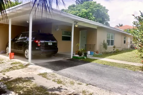 1302 S S Federal Highway Highway Lake Worth Beach FL 33460