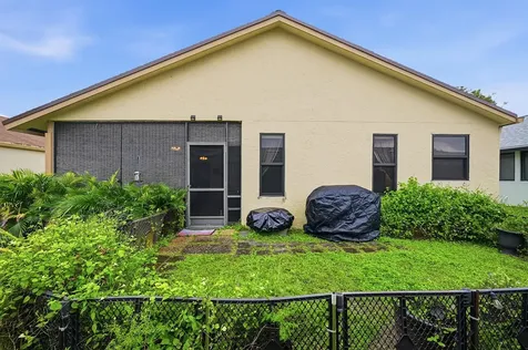 3135 Nw 13th Street Delray Beach FL 33445