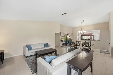 3135 Nw 13th Street Delray Beach FL 33445