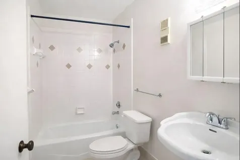 1443 SW 27th Avenue Boynton Beach FL 33426