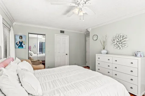 821 Sky Pine Way Greenacres FL 33415