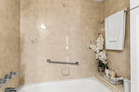 821 Sky Pine Way Greenacres FL 33415