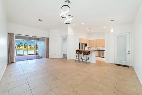 8597 Mangrove Cay West Palm Beach FL 33411