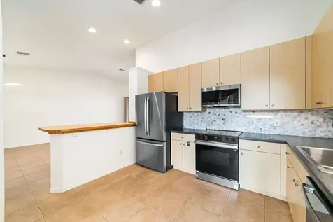 8597 Mangrove Cay West Palm Beach FL 33411
