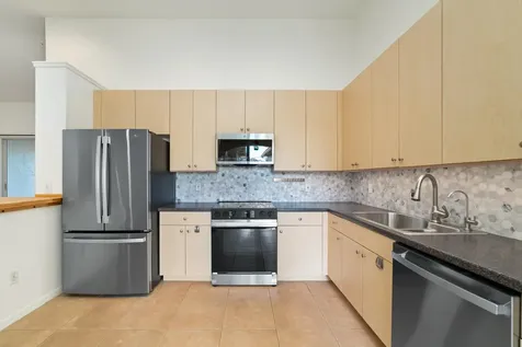 8597 Mangrove Cay West Palm Beach FL 33411