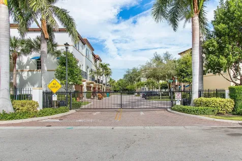 3281 Estancia Lane Boynton Beach FL 33435