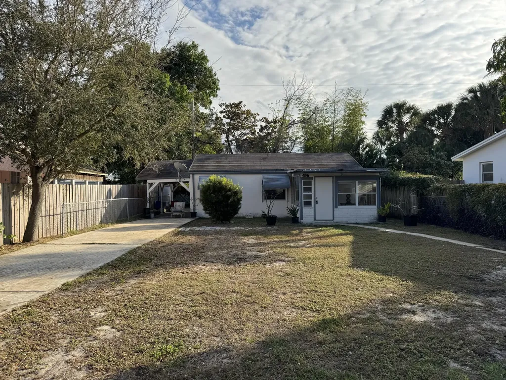 416 58th Street West Palm Beach FL 33407
