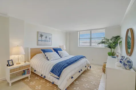 1051 Hillsboro Mile Hillsboro Beach FL 33062