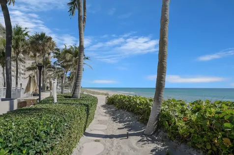 1051 Hillsboro Mile Hillsboro Beach FL 33062