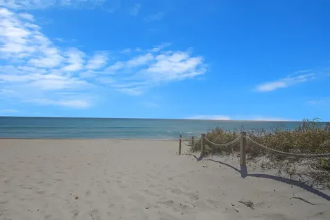 1051 Hillsboro Mile Hillsboro Beach FL 33062