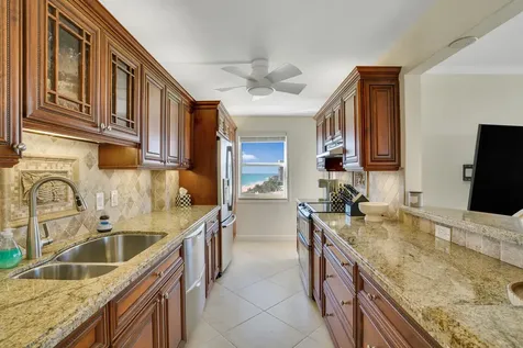 1051 Hillsboro Mile Hillsboro Beach FL 33062