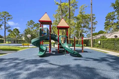 1120 Hyacinth Place Wellington FL 33414