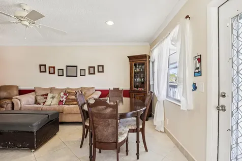 104 Oakridge Deerfield Beach FL 33442