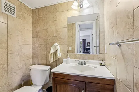 104 Oakridge Deerfield Beach FL 33442
