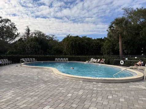 104 Oakridge Deerfield Beach FL 33442