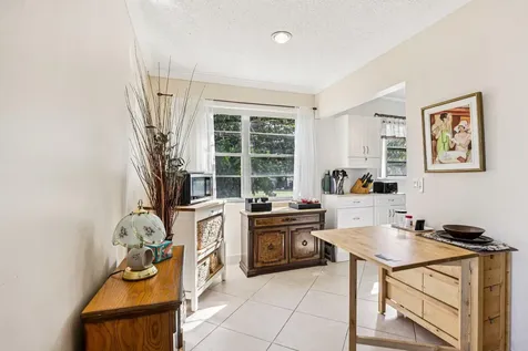 104 Oakridge Deerfield Beach FL 33442