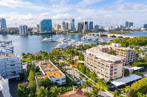 381 S Lake Drive Palm Beach FL 33480