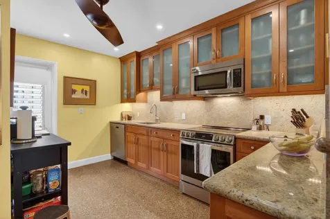 381 S Lake Drive Palm Beach FL 33480