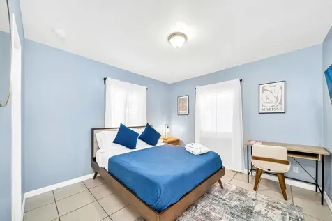3331 Lake Avenue West Palm Beach FL 33405