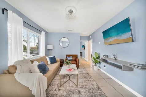 3331 Lake Avenue West Palm Beach FL 33405