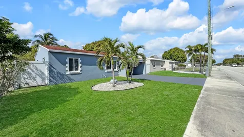 3331 Lake Avenue West Palm Beach FL 33405
