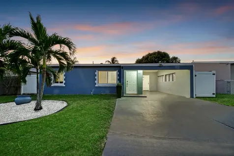 3331 Lake Avenue West Palm Beach FL 33405