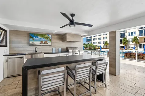 50 East Road Delray Beach FL 33483