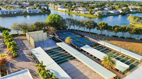 144 Canterbury F West Palm Beach FL 33417