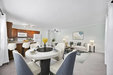 144 Canterbury F West Palm Beach FL 33417