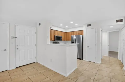 1050 Crystal Way Delray Beach FL 33444