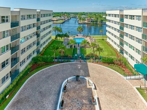 1238 Hillsboro Mile Hillsboro Beach FL 33062