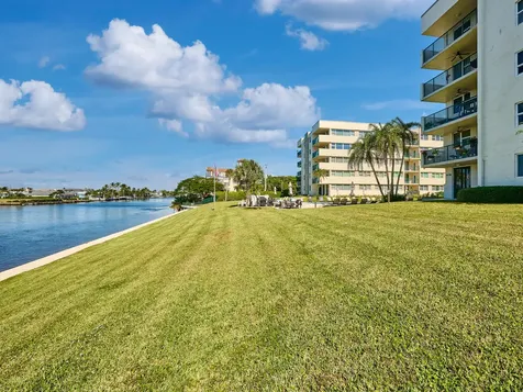 1238 Hillsboro Mile Hillsboro Beach FL 33062