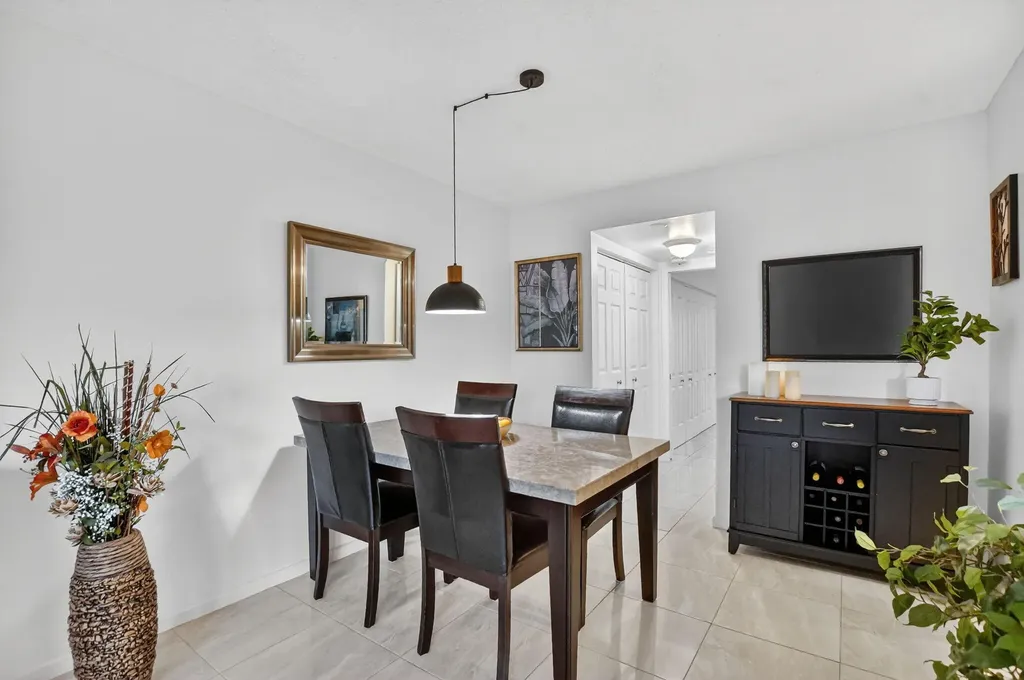 438 Tilford U Deerfield Beach FL 33442