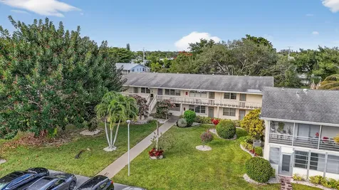 438 Tilford U Deerfield Beach FL 33442