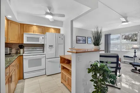 438 Tilford U Deerfield Beach FL 33442