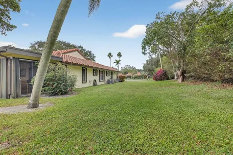 5782 Brook Bound Lane Boynton Beach FL 33437