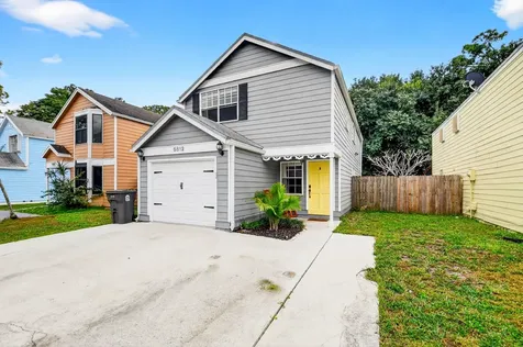 5812 Thisledown Court West Palm Beach FL 33415