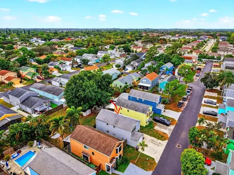 5812 Thisledown Court West Palm Beach FL 33415
