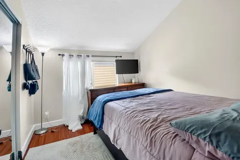 5812 Thisledown Court West Palm Beach FL 33415