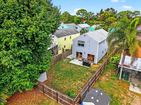 5812 Thisledown Court West Palm Beach FL 33415