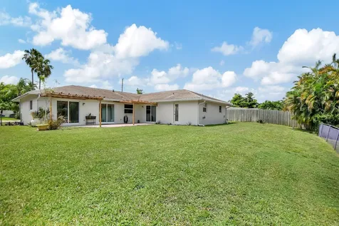 254 Nw 11th Avenue Boca Raton FL 33486