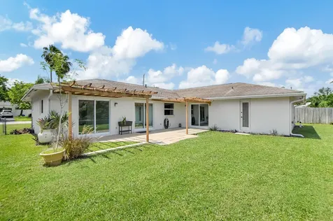 254 Nw 11th Avenue Boca Raton FL 33486
