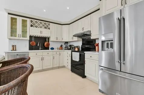 10900 Haydn Drive Boca Raton FL 33498