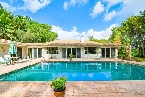 416 S Country Club Drive Atlantis FL 33462